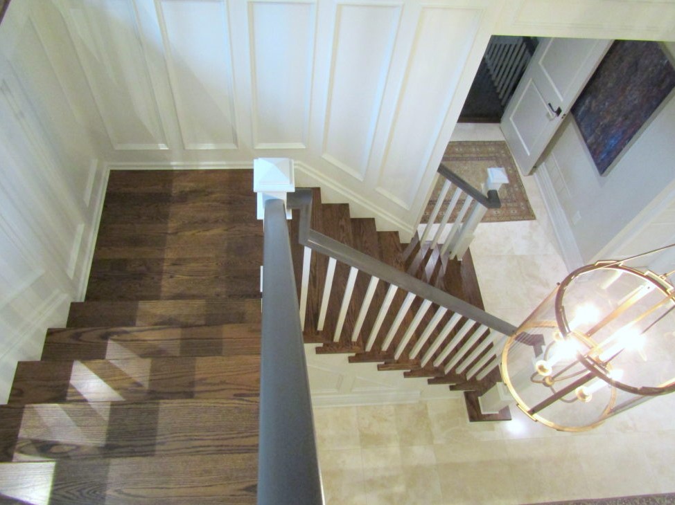 ariel view of a custom l-shaped staircase